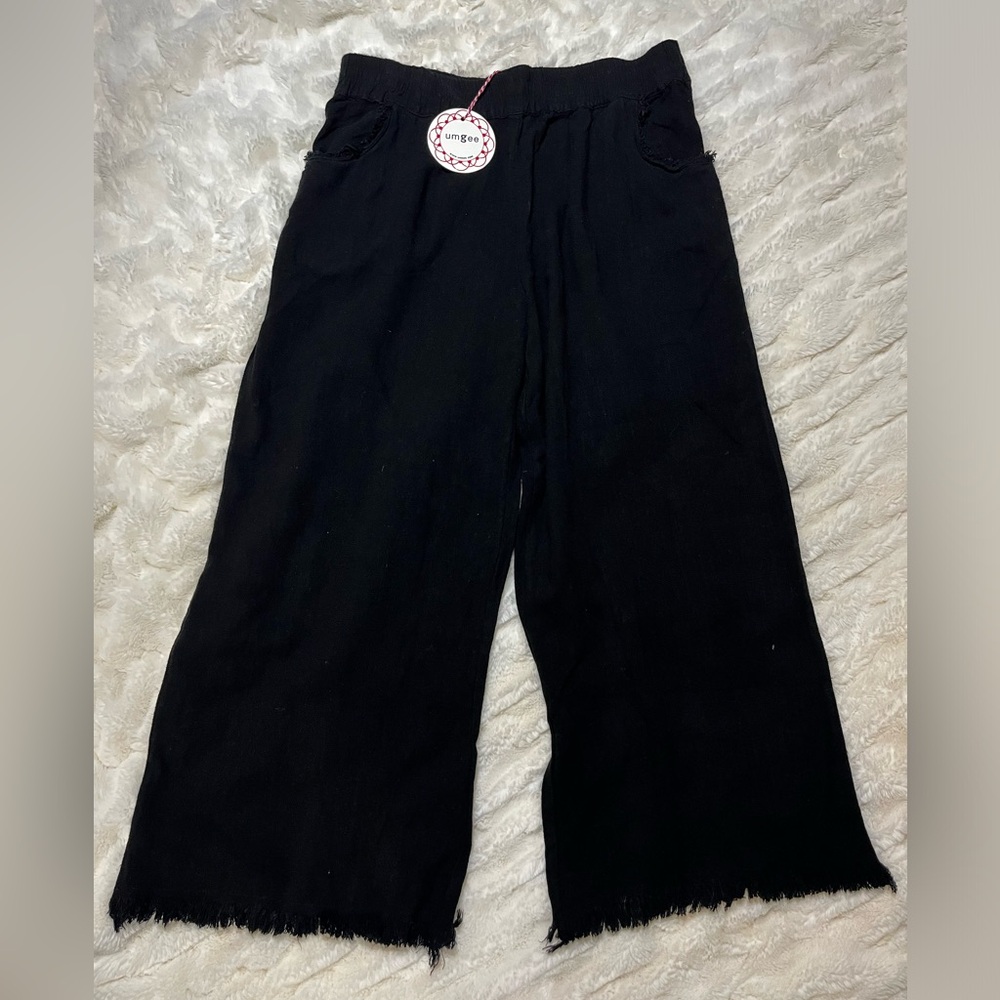 Umgee black linen pants